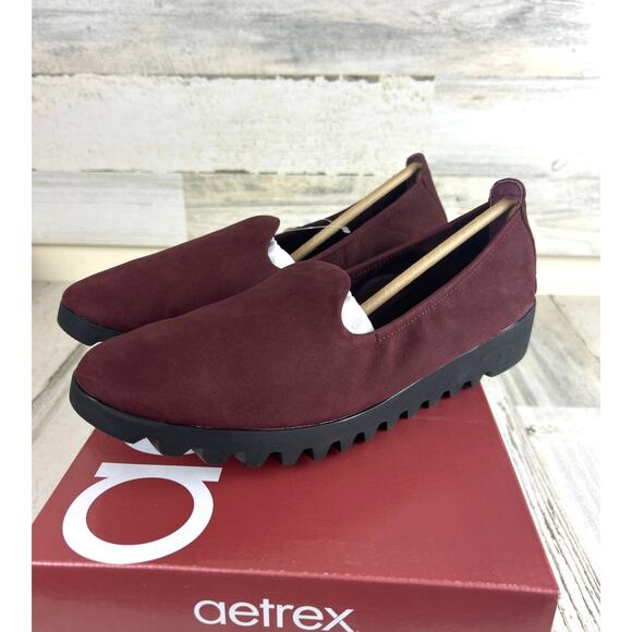 Aetrex Women’s 8.5 Burgundy Leather Liz Arch Support Slip-On Loafers Flats New - Picture 1 of 8